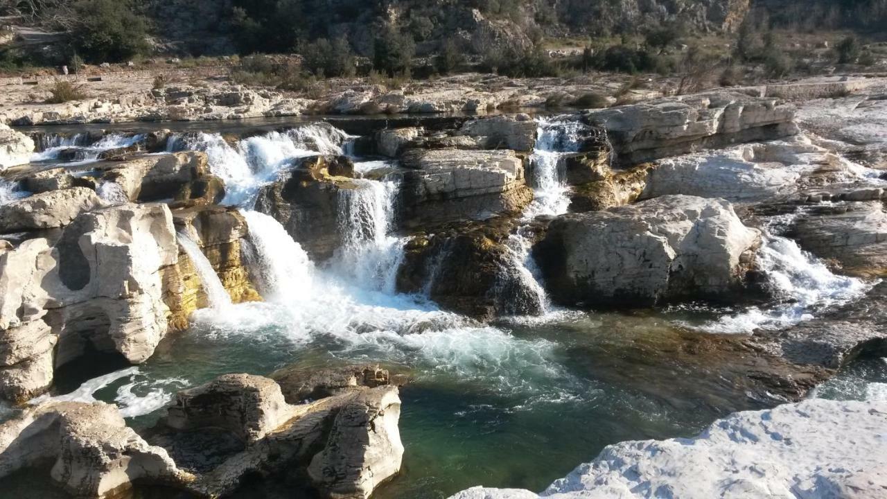 La Casita villa avec piscine prés d'Uzes Saint-Laurent-la-Vernède Esterno foto