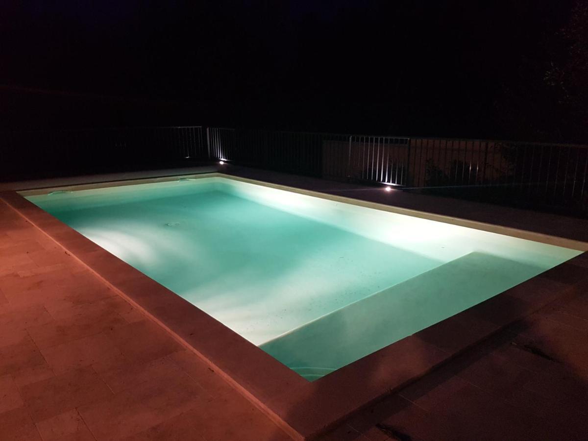 La Casita villa avec piscine prés d'Uzes Saint-Laurent-la-Vernède Esterno foto